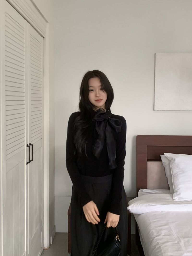 Tilly Tie Scarf Long Sleeve Top