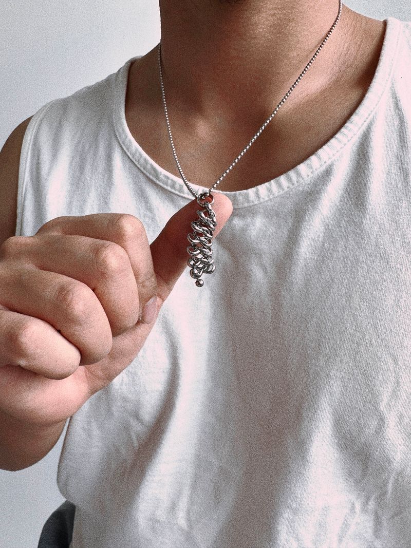 piercing (8) weave necklace