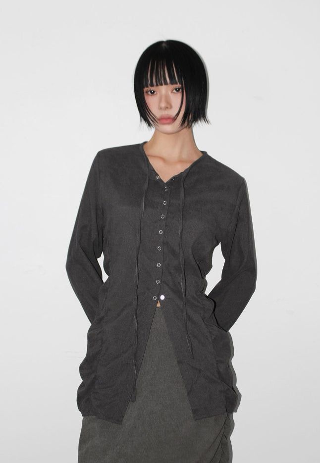 AAKE(アケ)の「SHIRRING STRAP BLOUSE(Tops)」