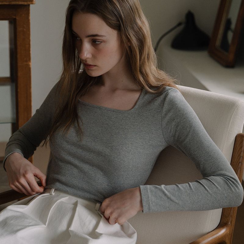 Square Neck T-shirt - Gray