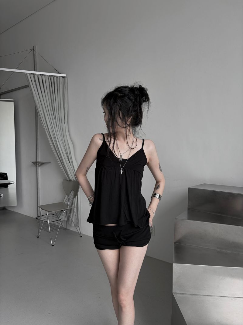 soft v-neck flow cami top (3color)