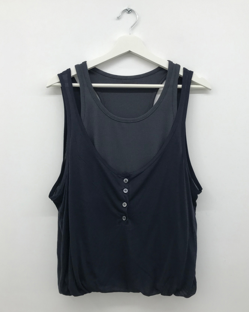 Coined layer sleeveless top (3color)