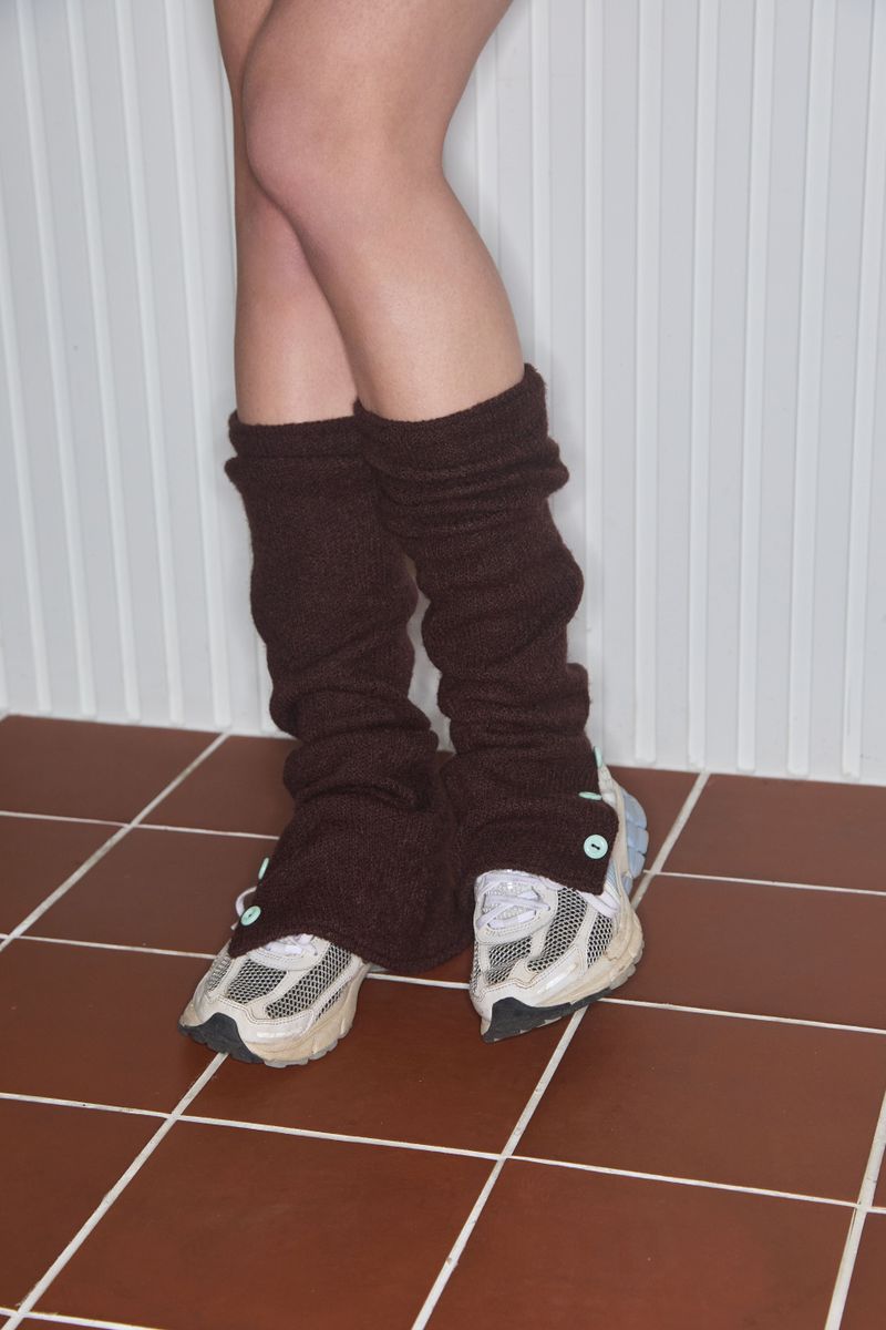 [Leg] Fuzzy button Warmer (Brown)
