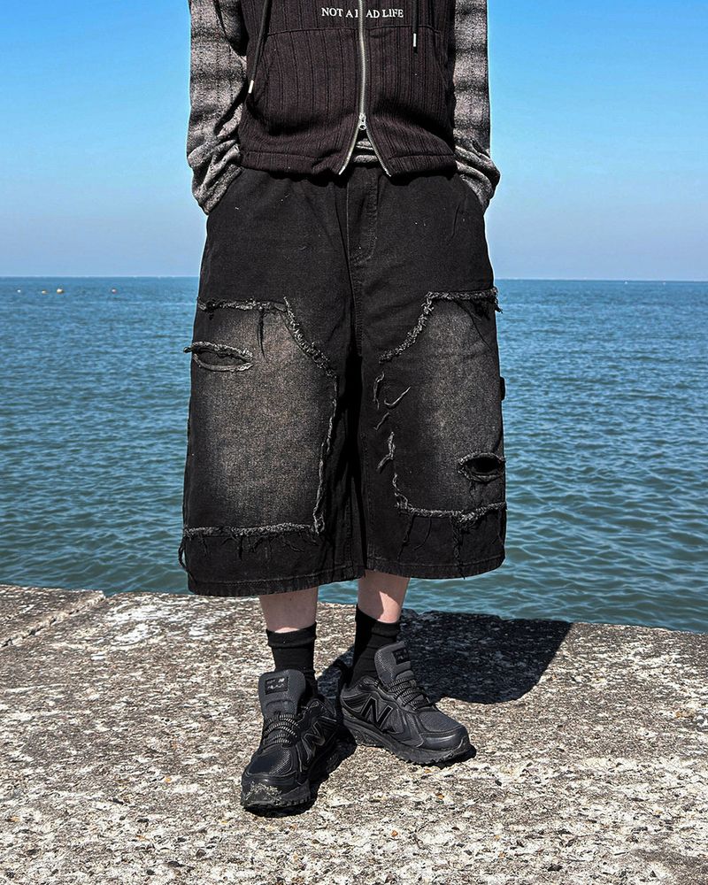 Rick Distressed Bermuda Denim Pants