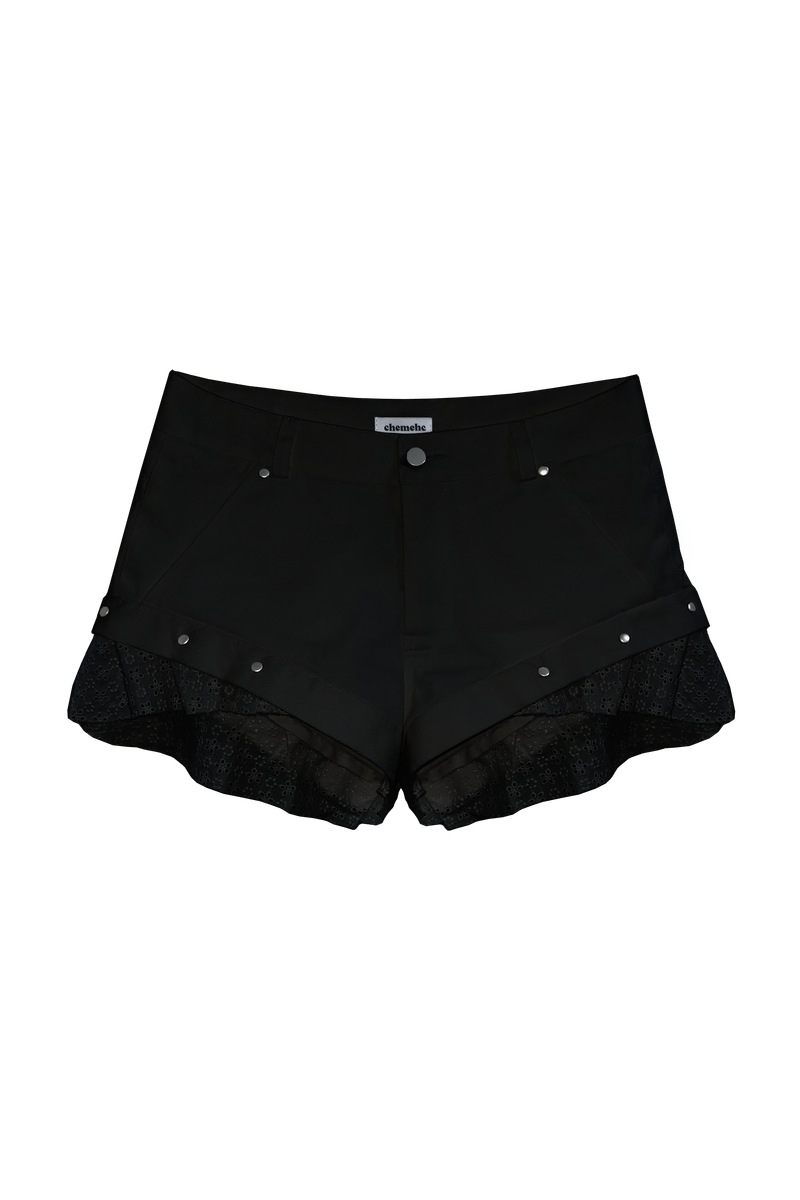 CHEMEHC（チェメッシ）の「スタッドフラワーレースショーツ (BLACK)（パンツ）」