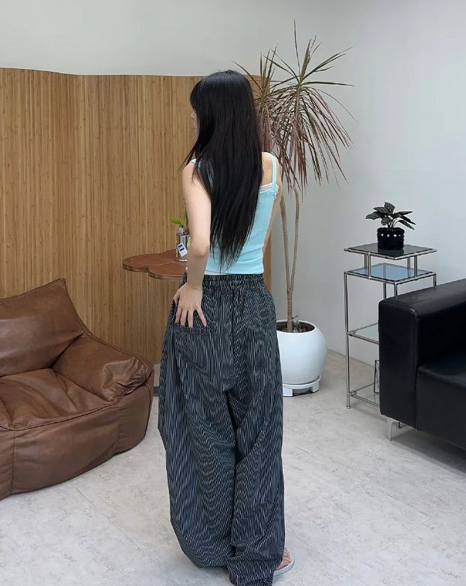 Rael Ribbed Square Neck Slim Sleeveless