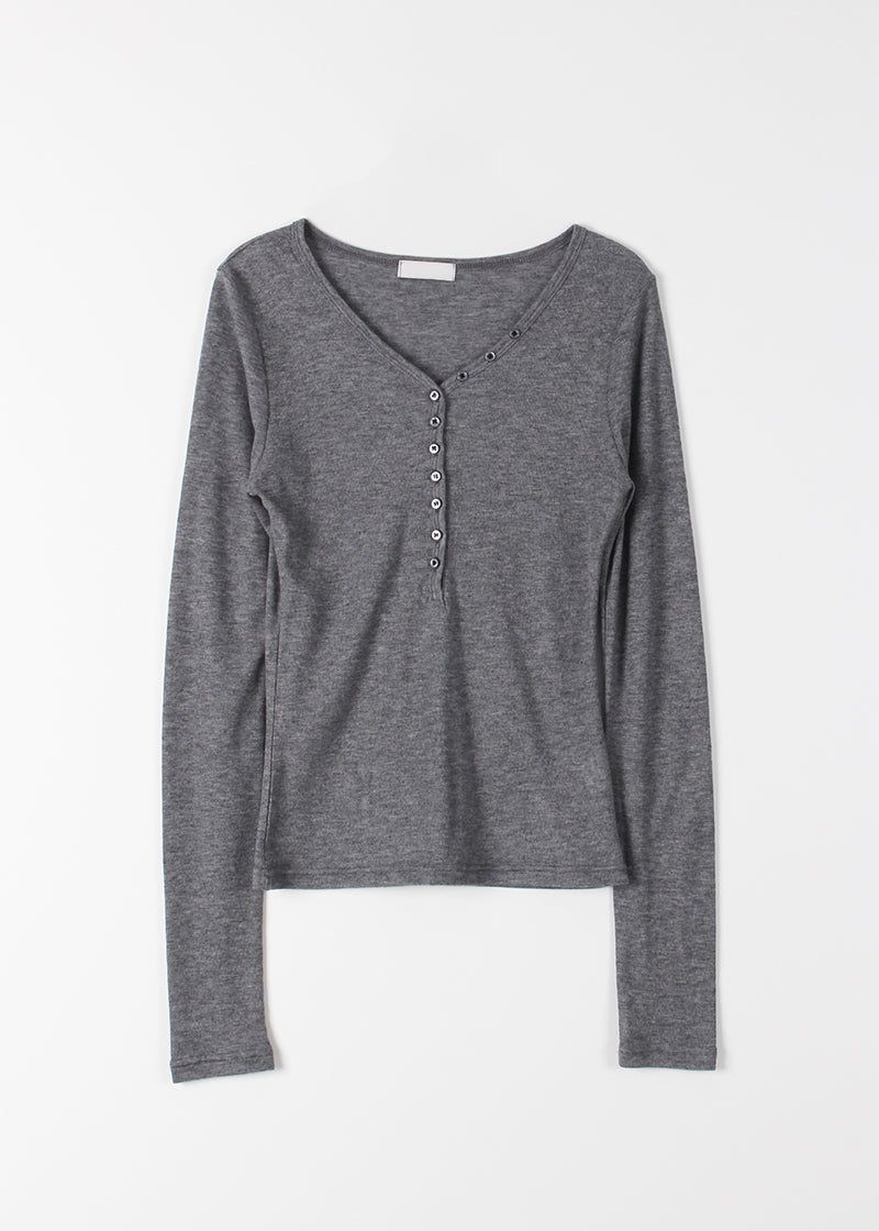 BUTTON SILHOUETTE TEE