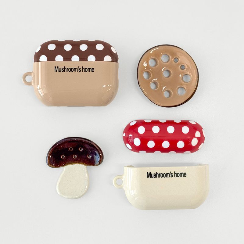 oab mushroom airpods case (brown)