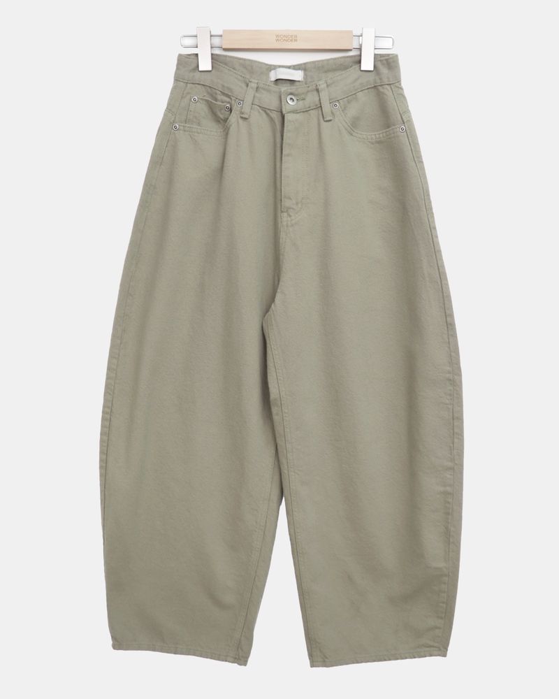 Kumin cross stud balloon wide pants
