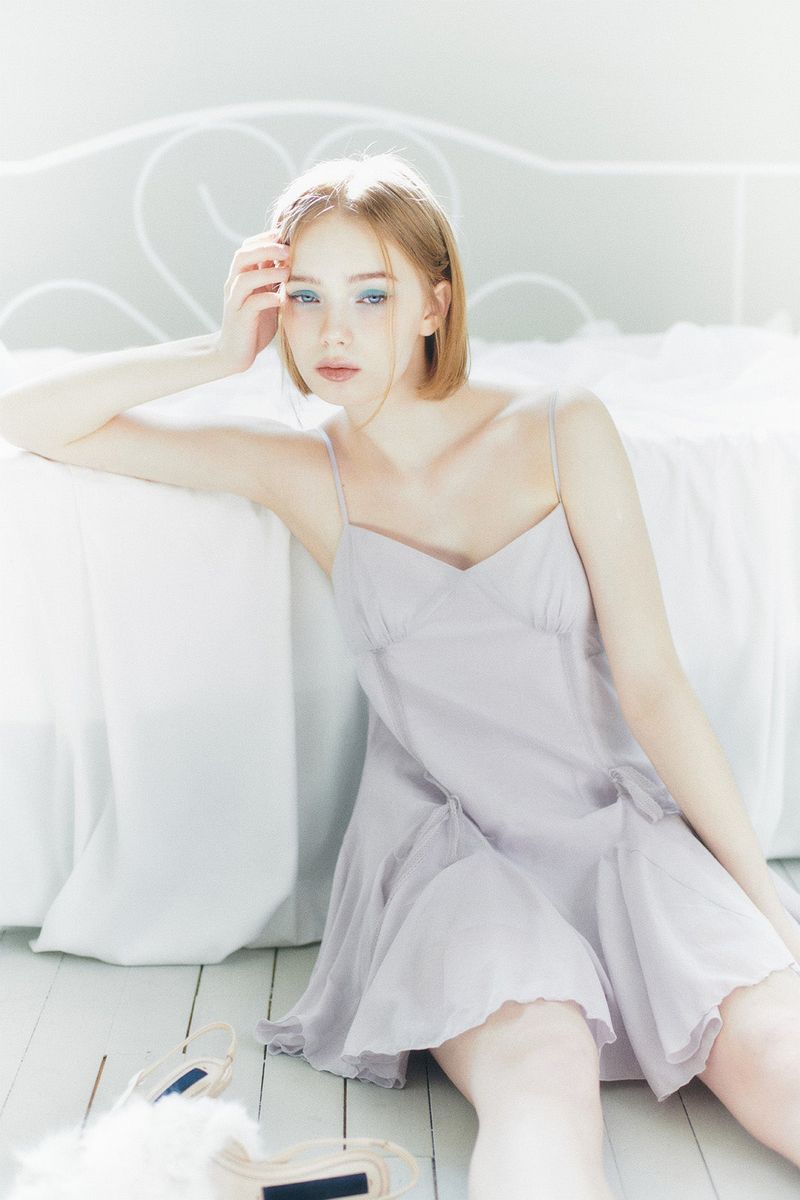 PAIN OR PLEASURE（ペインオアプレジャー）の「ARIEL LACE DRESS light grey（Dresses）」