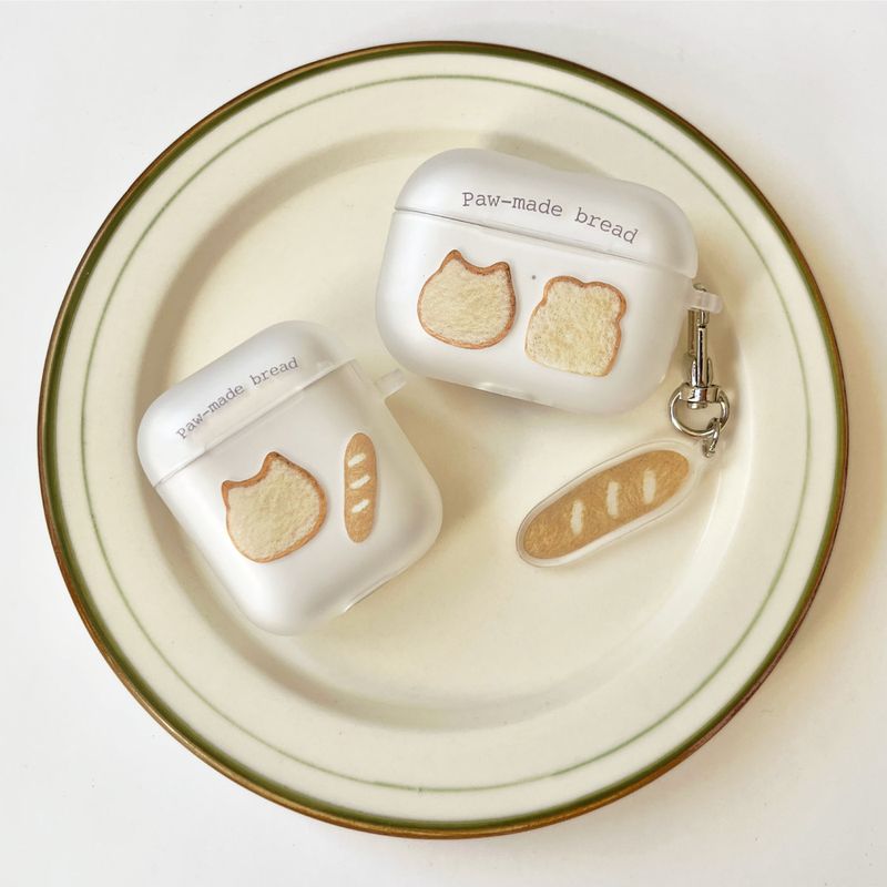 soften（ソプン）の「[airpods] paw-made bread（Smartphone Accessories）」