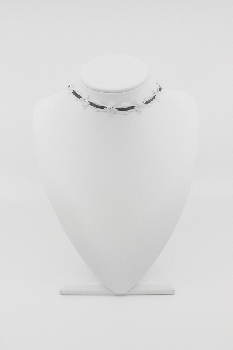Me愛 - Mowol (暮月) choker (Black/White)