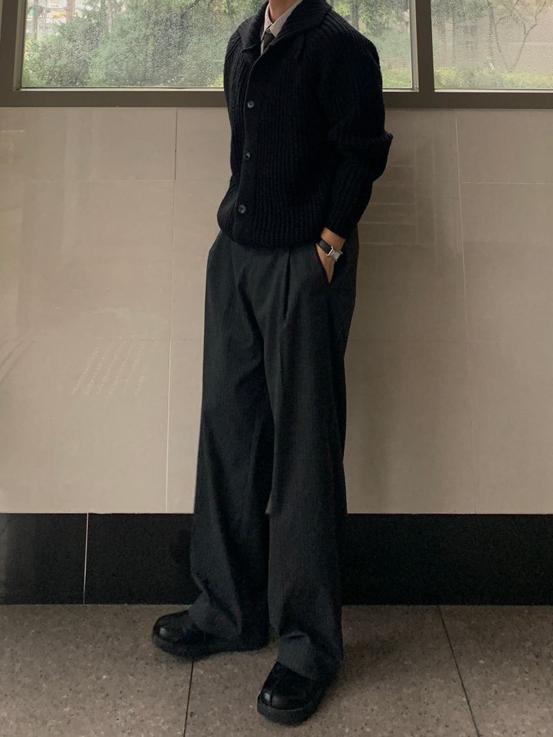 Modern Loose Bizo Button Cardigan