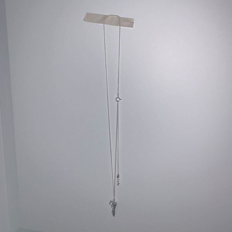 The Ballet Necklace