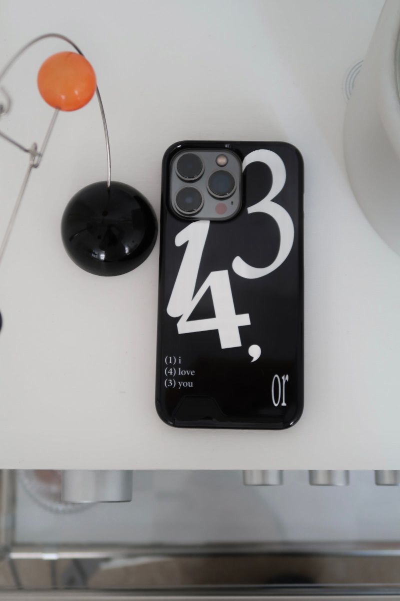 [MADE] 143 card case (black/white)