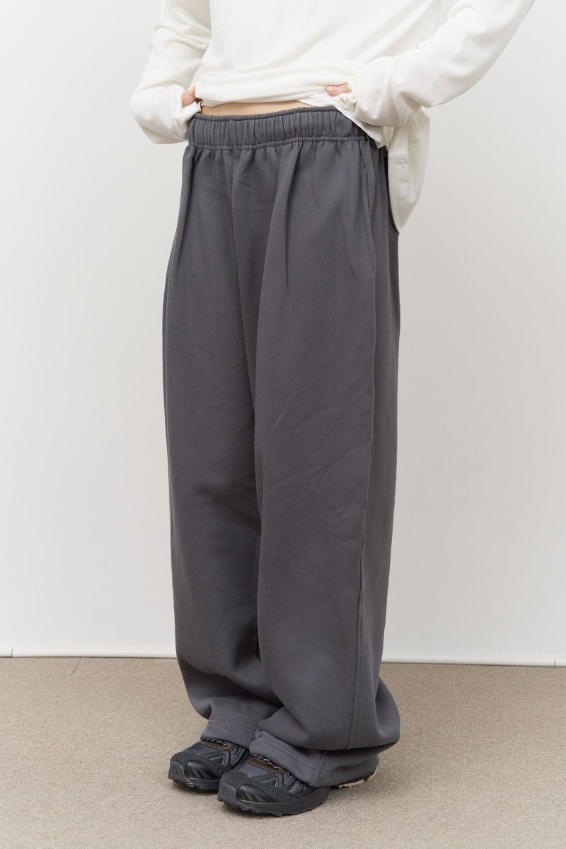 (W) Rea Pintuck Sweatpants