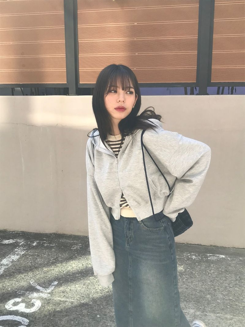 Joli crop two way hood zip up