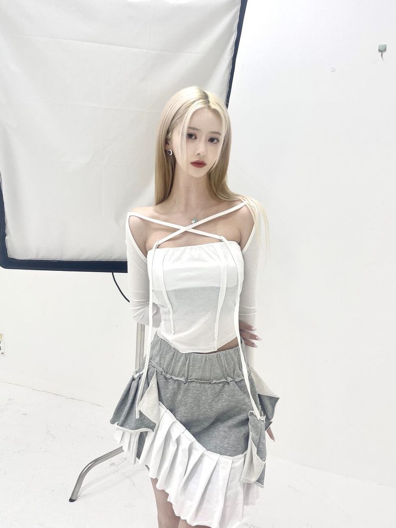 デッキフリーパンツミニスカート
