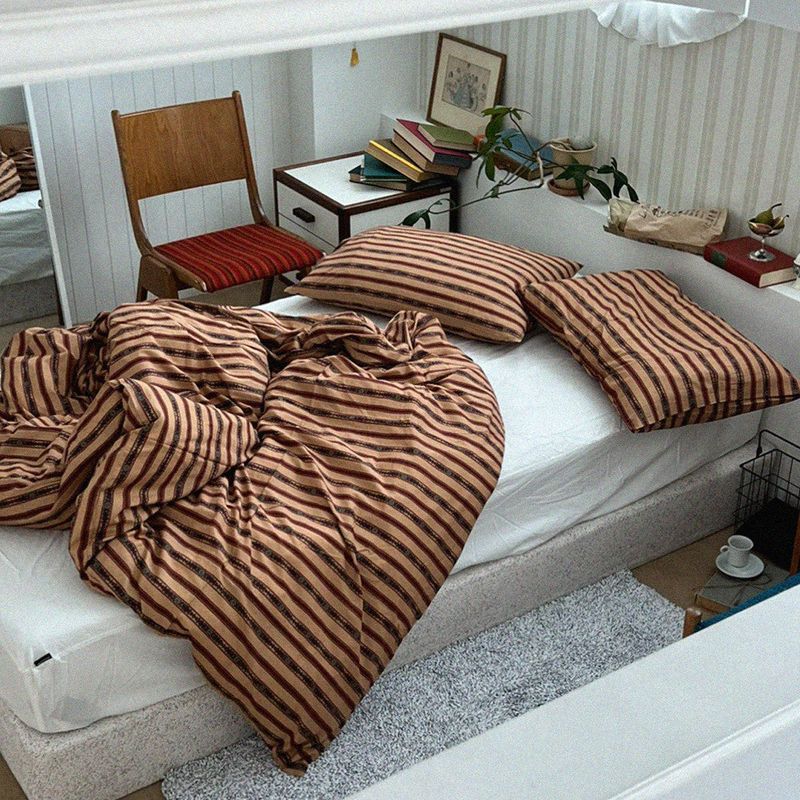 museonghwa(ムソンファ)の「egon duvet cover (QK/200x230cm)(Fashion Accessories)」