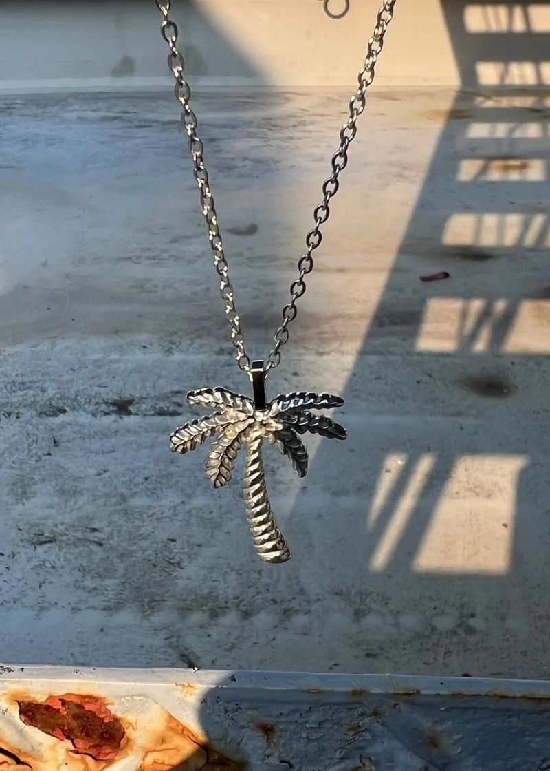 Vir Logo Palm Tree Necklace