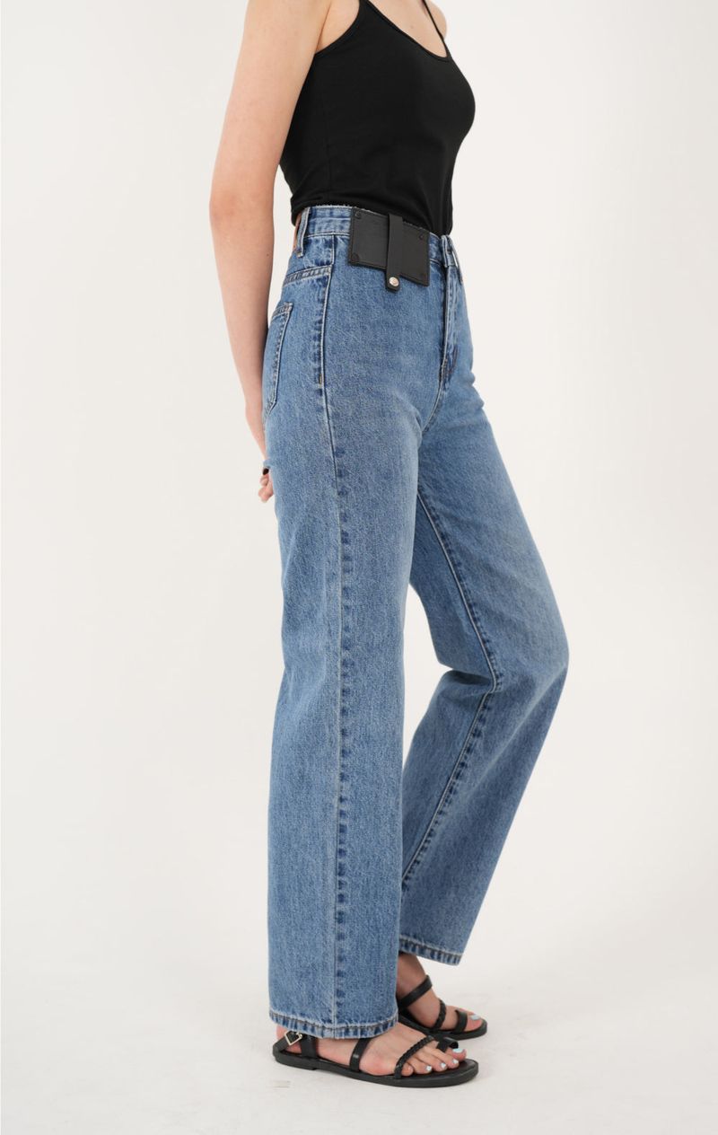 MEDIUM BLUE STRAIGHT DENIM PANTS [16626]