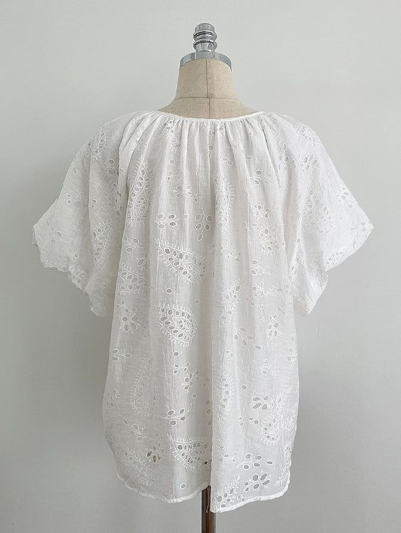Eyelet Punching Blouse Banding Shorts Set