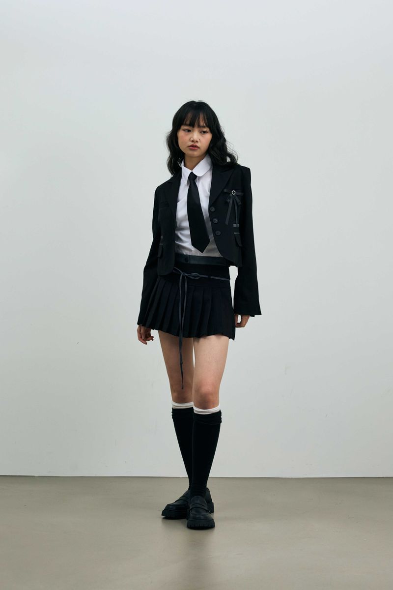 SCARLET PLEATS SKIRT PANTS / BLACK