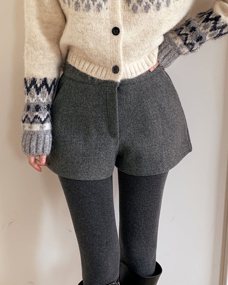 MAYBINS(メイビンス)の「Huie Wool Short Pants(Pants)」