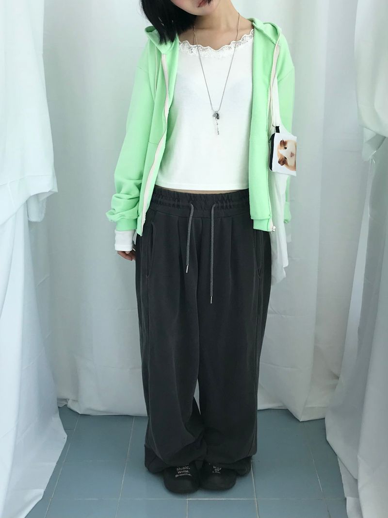 Clover Soft Loose Zip-Up