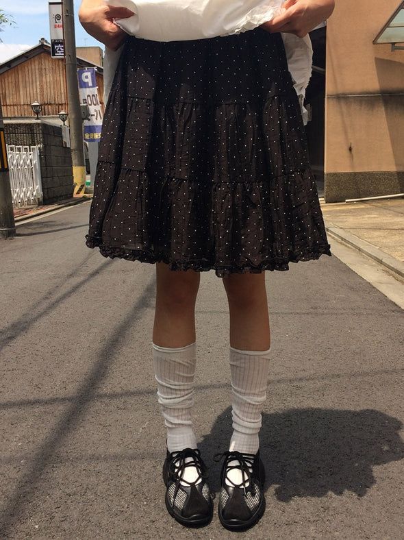 anyonemore（エニーワンモアー）の「ヘオン フリル ドット ミディ スカート（スカート）」