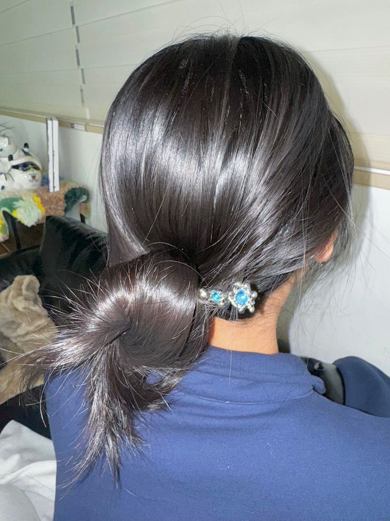 Aurora ornamental hairpin