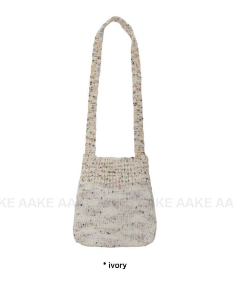 COLOR BLEND KNIT BAG