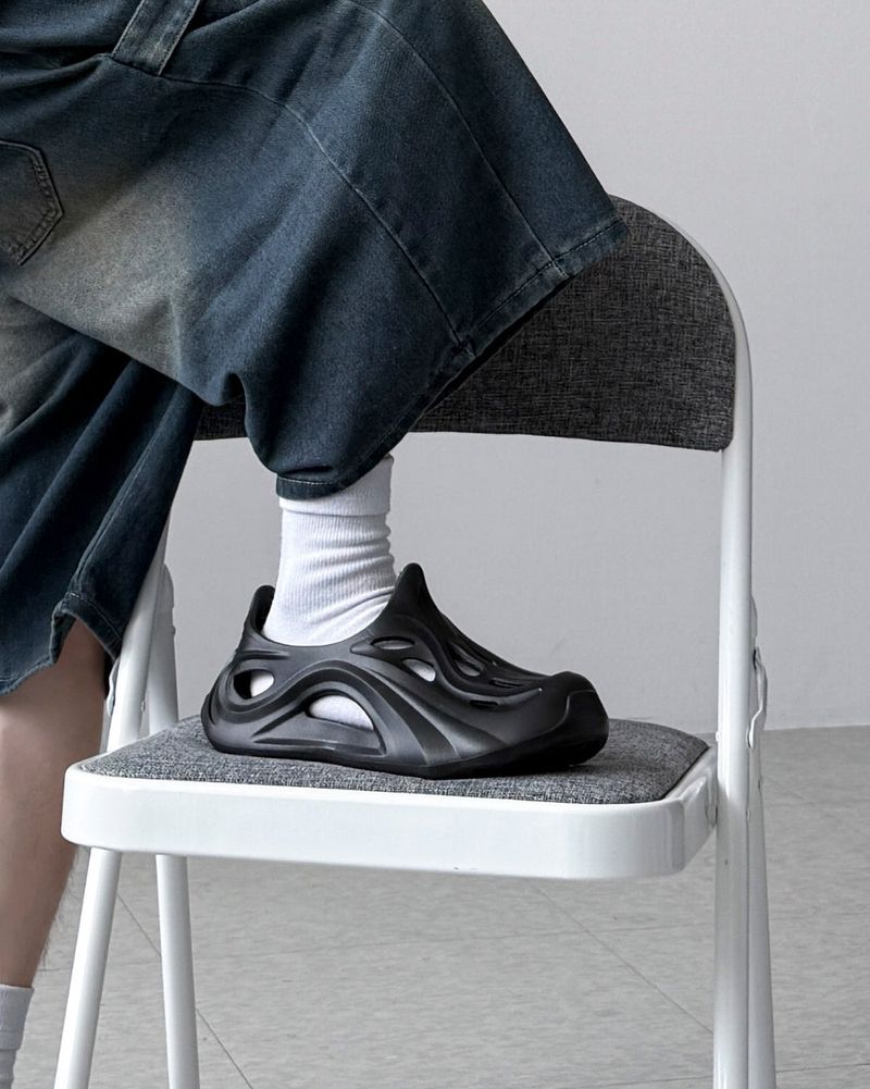 YOURNUS（ユアナス）の「Aqua Foam Slip-On（Shoes）」