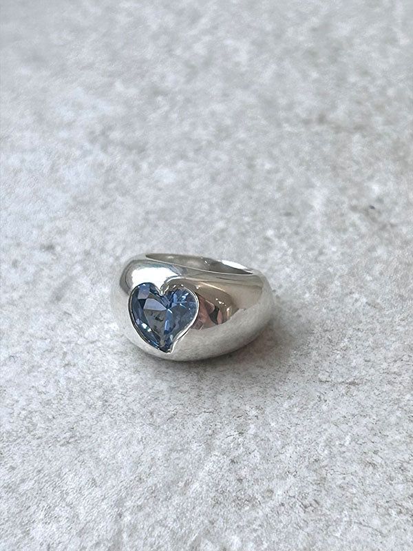 DANI（ダニ）の「Crooked Heart Ring（Accessories）」