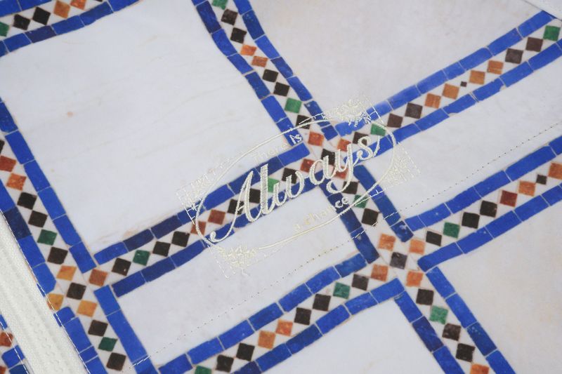 OLDE FLOOR TILE WINDBREAKER