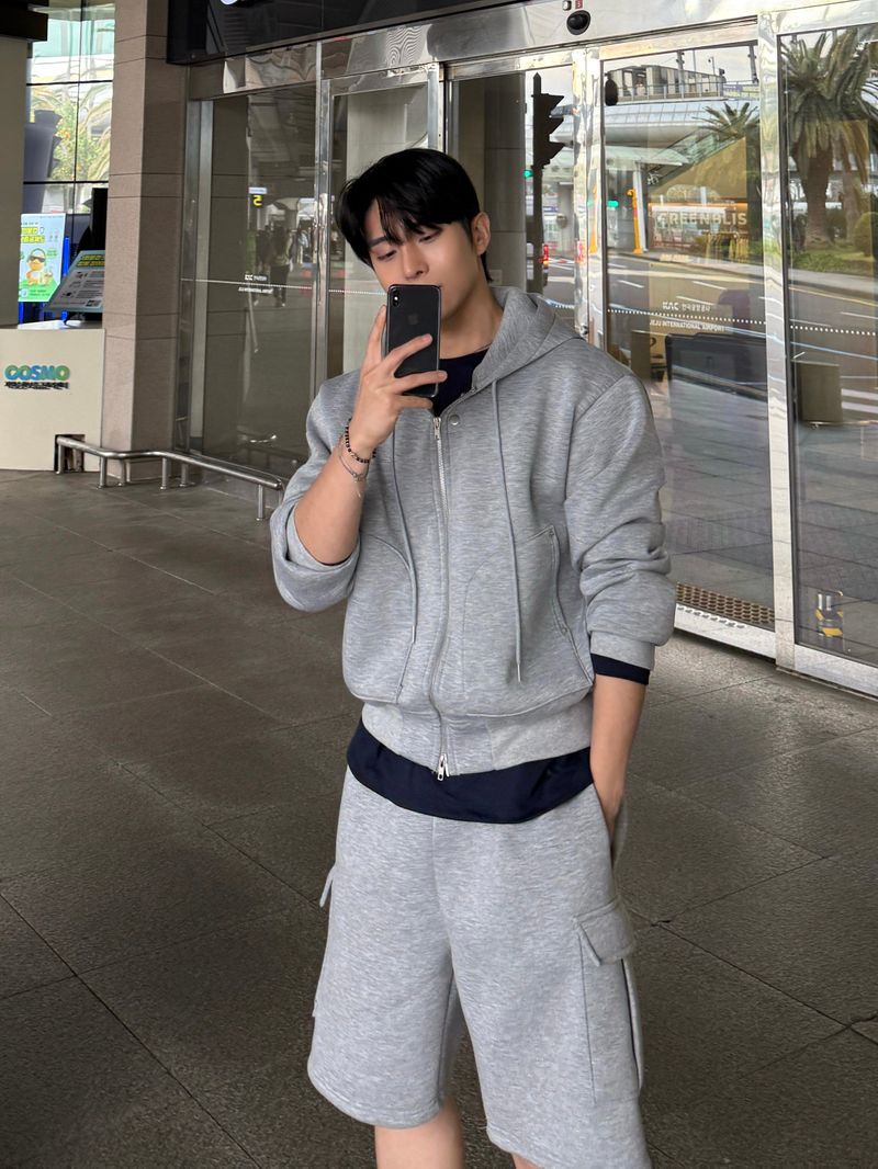 Neoprene cargo bermuda pants