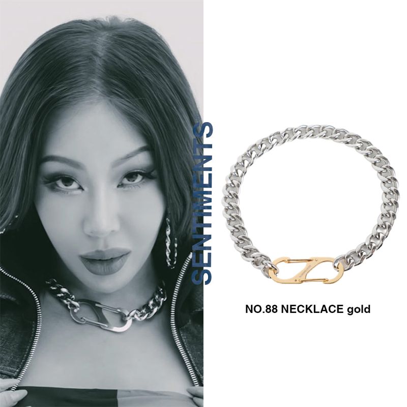 no.88 necklace gold  Jessi pick