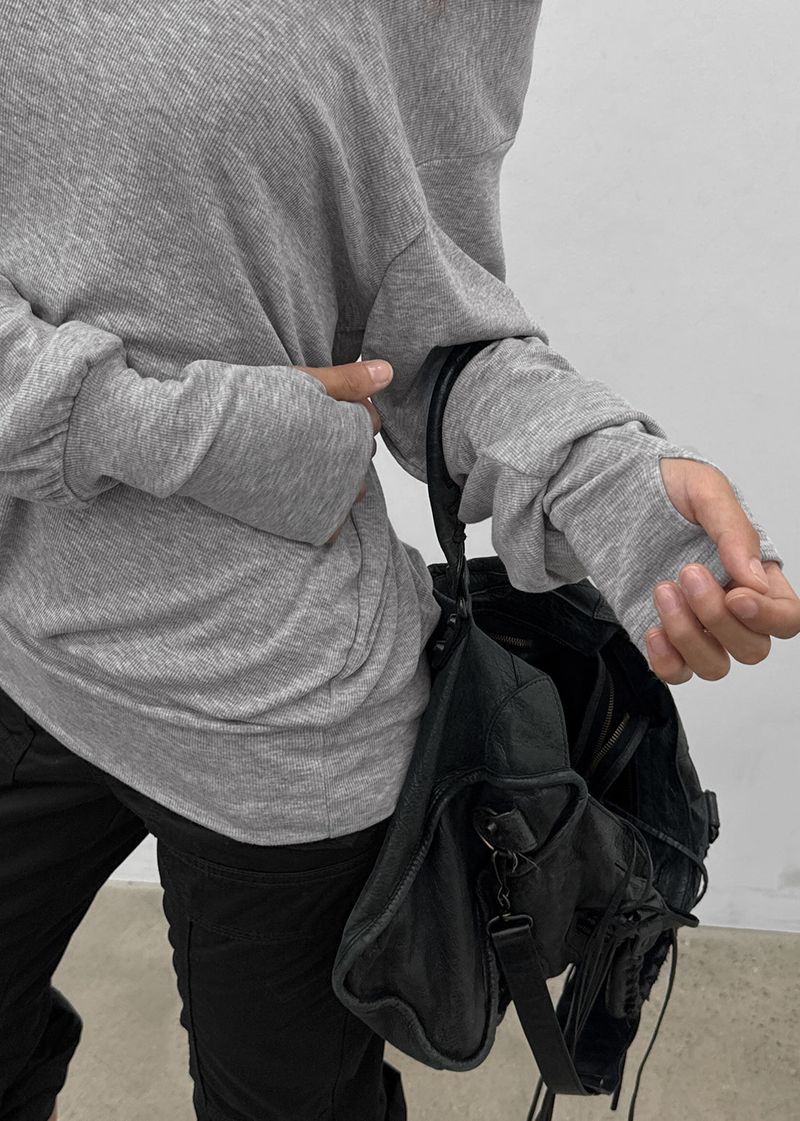 [MADE] Rubein One-Shoulder Warmer Long Sleeve Tee