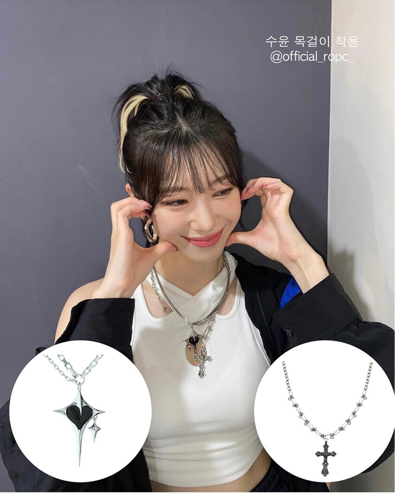 [Choi Ye Na, Chu, Lee Chae Yeon Pick] Cross Black Heart Square Chain Necklace