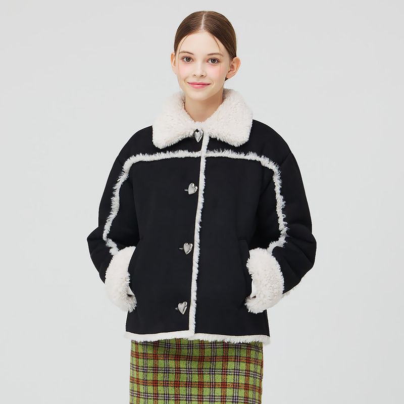 VVV（ブイブイブイ）の「HEART BUTTON SHORT SHEARLING JACKET _ BLACK（Jackets/Outerwear）」