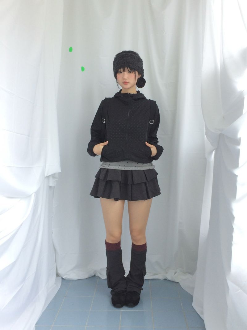 Soft terry dot windbreaker