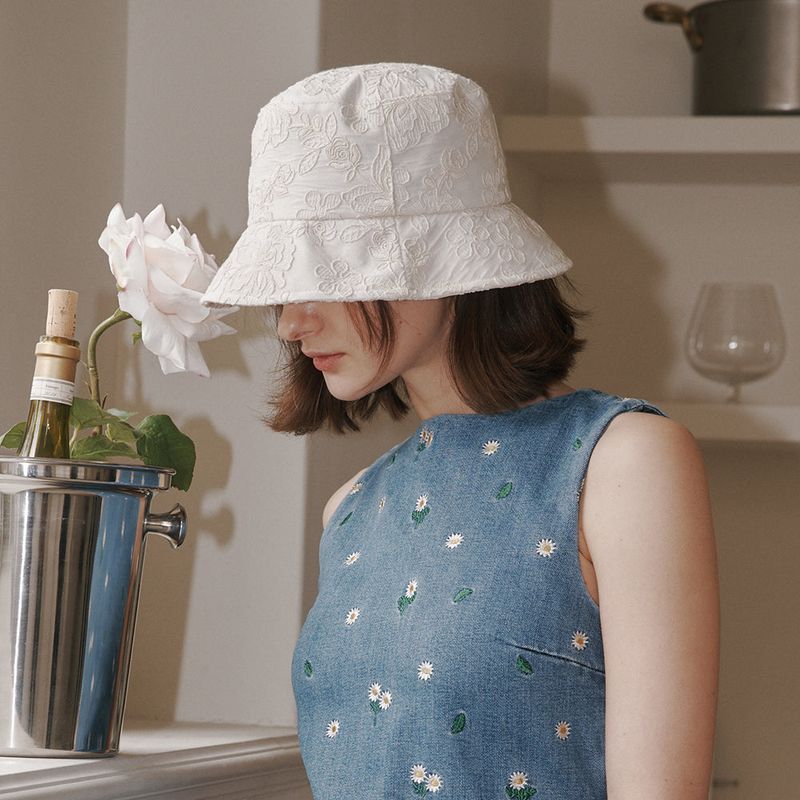Clover Lace Bucket Hat