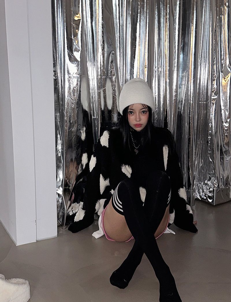 heart pattern loose fit knitwear