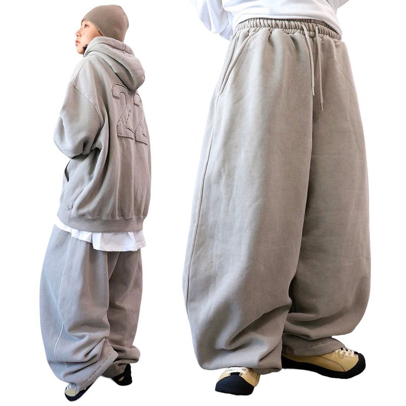 Oversized Pigment Pants