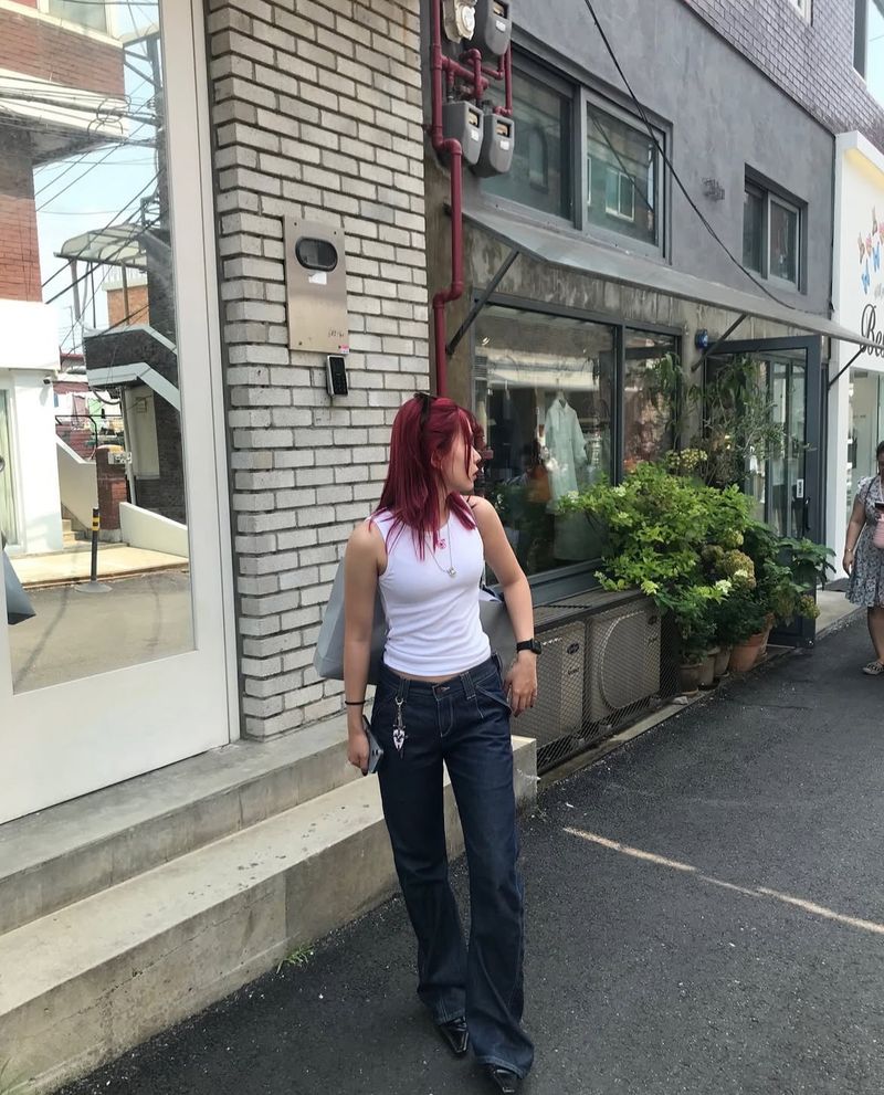 Horse sleeveless T (White)
