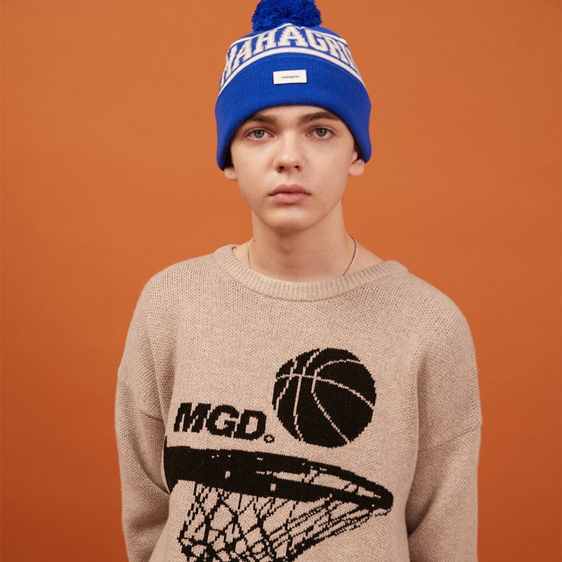 COLLEGE POM POM BEANIE
