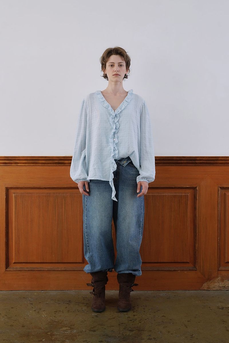 Ruffle shirring blouse_skyblue