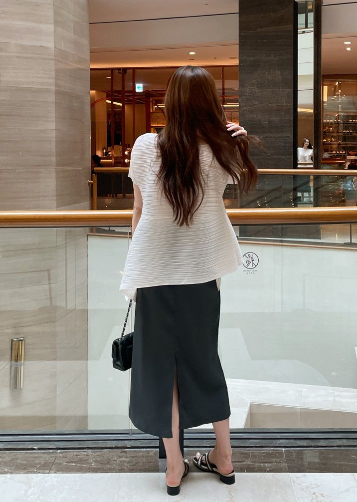 Lubat Unbalanced Pleated Blouse