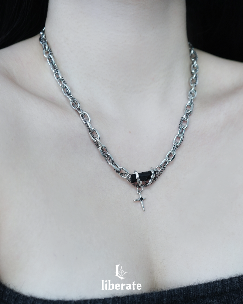  Onyx Cross Chain Necklace - Aespa Winter , Stray Kids Felix, KANG DANIEL Pick