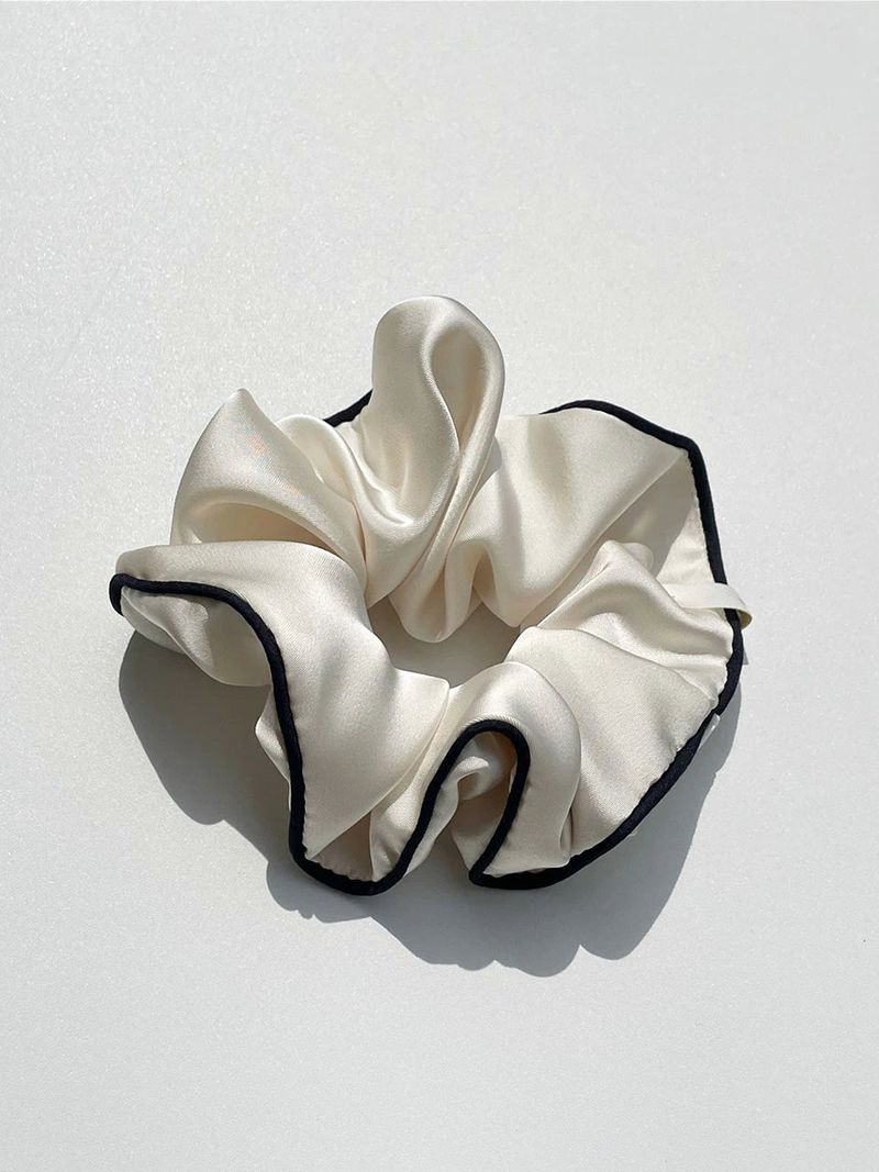 oar Jenne Satin Scrunchie [White]